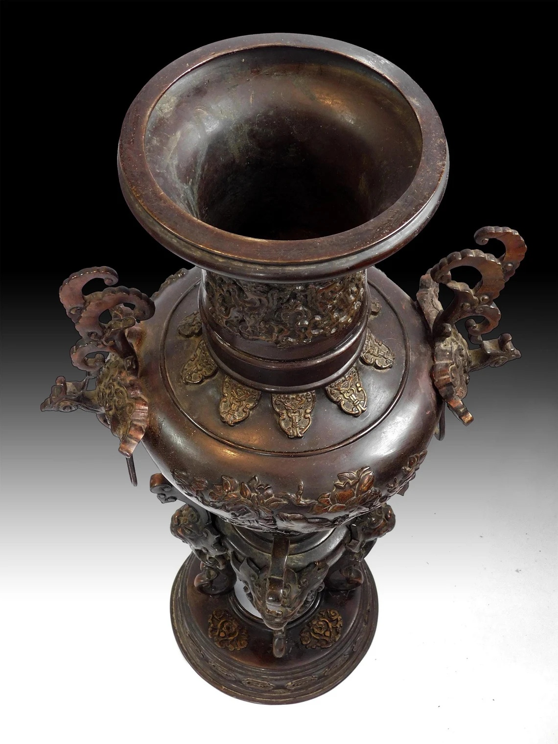 Antique Japanese Incense Burner 饕餮香鼎