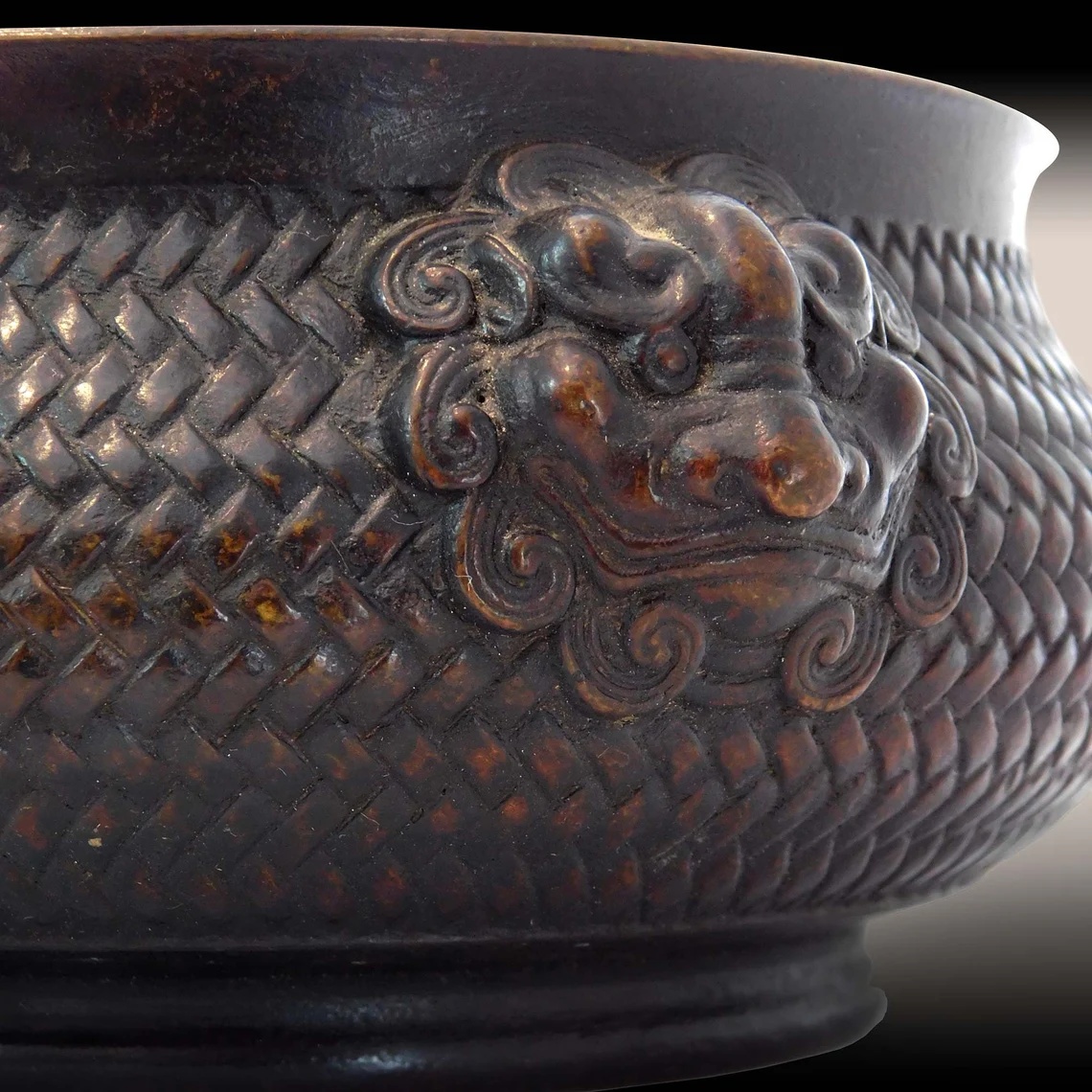 Qing Bronze Incense Burner 乾隆铜香爐