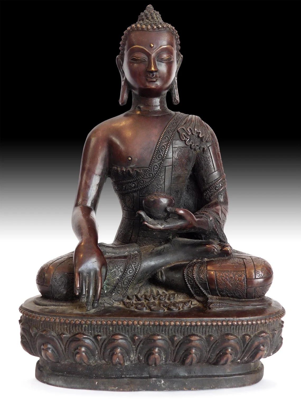 Wisdom Buddha Akshobhya Statue