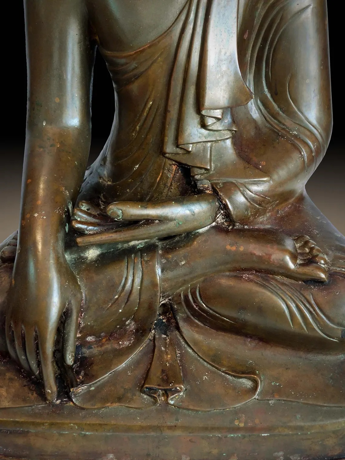 Mandalay Antique Bronze Buddha