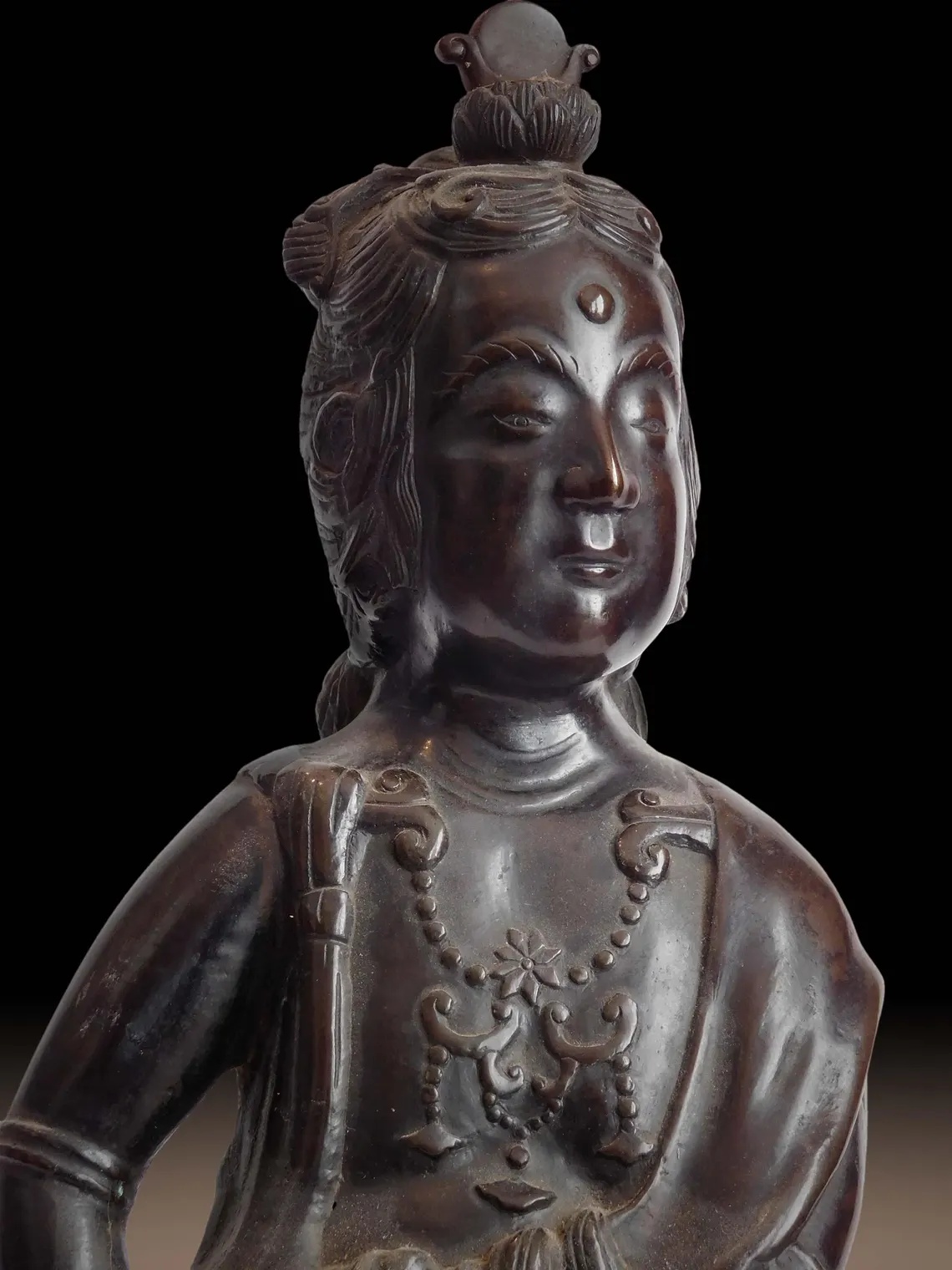 Vintage Japanese Bronze Kannon Bosatsu Kakei Reign Seal Guan Yin Buddha Statue 14 inch H 觀音菩薩