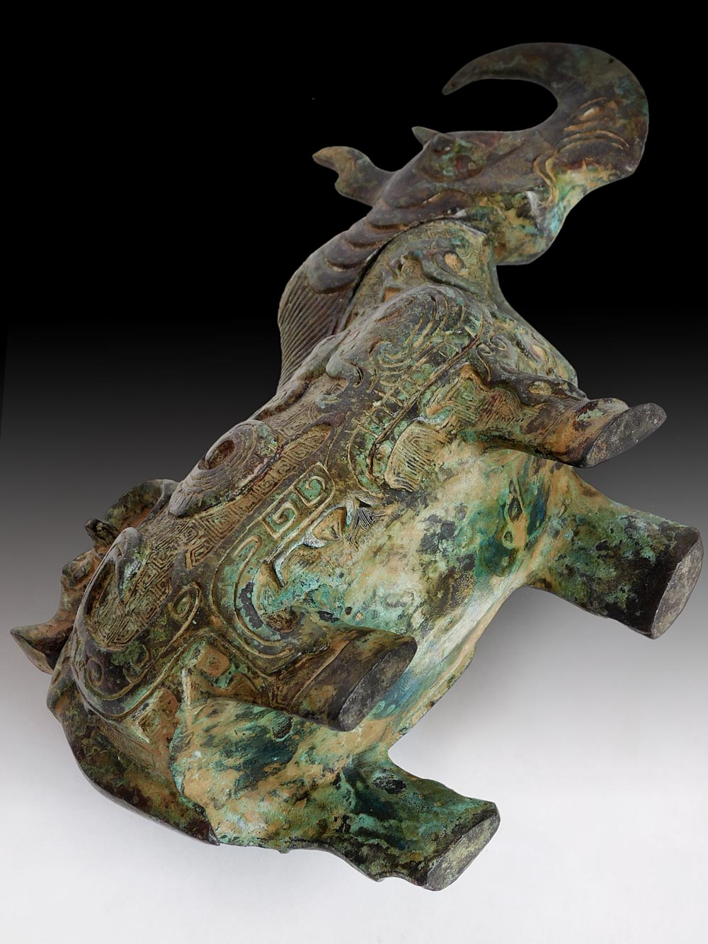 Rhino Bronze Jue